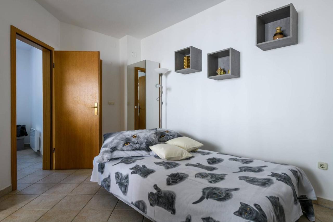 Apartment Sea Premantura Bagian luar foto